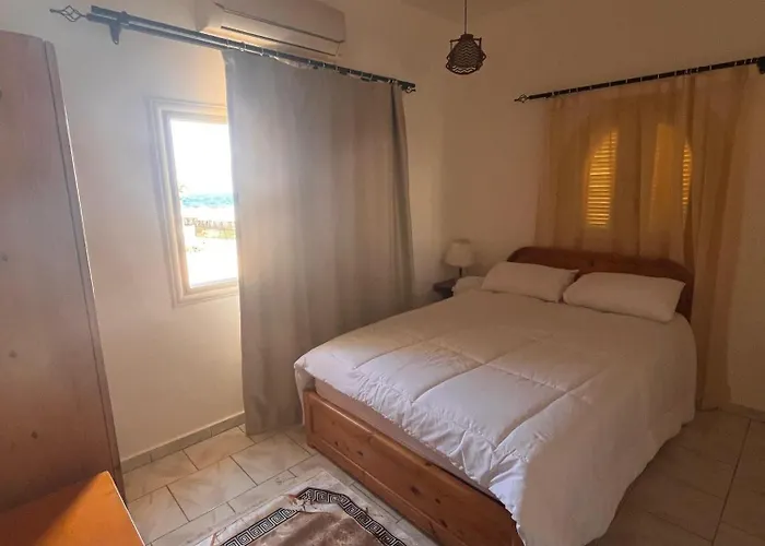מלון Dahab Lodge 3*