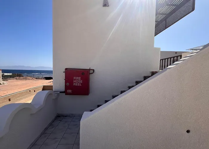 מלון Dahab Lodge 3*